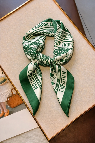 Behills Women's Bandana Scarf 50X50 Square Patterned Rayon Fabric Italian Sti...