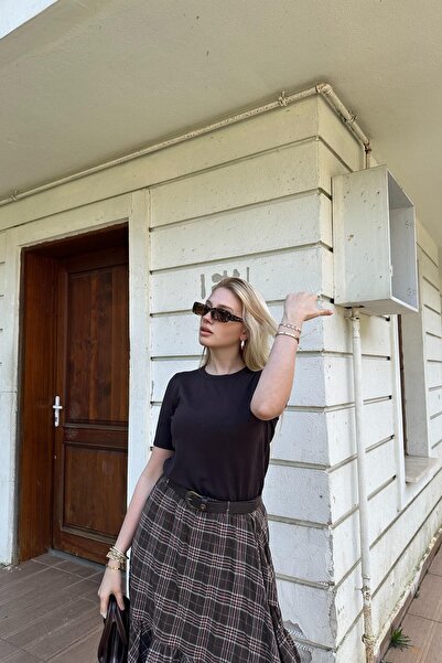 lizge giyim Crew Neck Short Sleeve Simple Knit Blouse