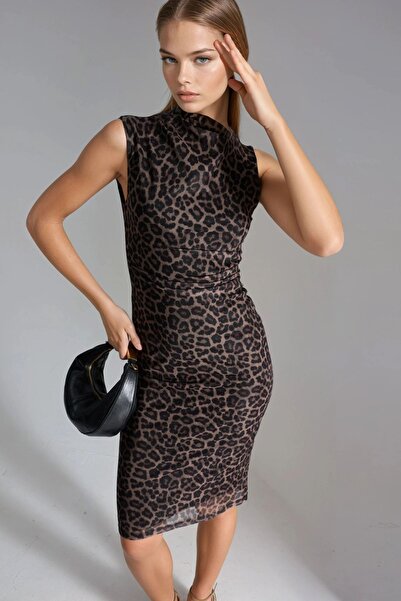 Hiccup Midi dress with Patterned and drape