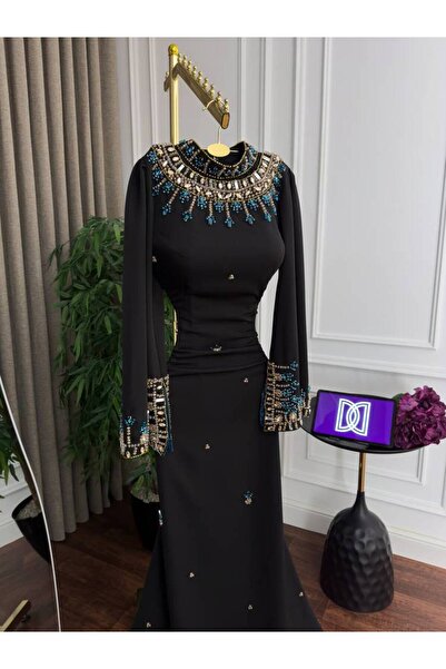 ranin Hand-embroidered Barbie dress