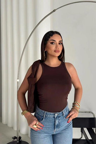 sunfyre Women's Thin Polyamide Fabric Halter Neck Zero Sleeve Athlete Crop To...