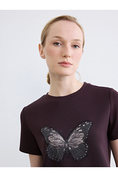 LC Waikiki Nevavm Women's T-Shirt with Oval Collar and Butterfly Embroidery