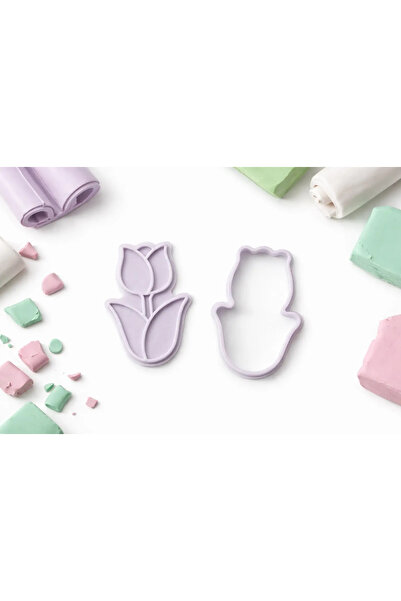 Bee Funky Set decupatoare lalea – contur + detalii - 2 CM