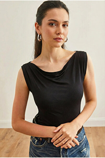 peralist Women's Black Degaje Collar Soft Textured Flexible Viscose Blouse