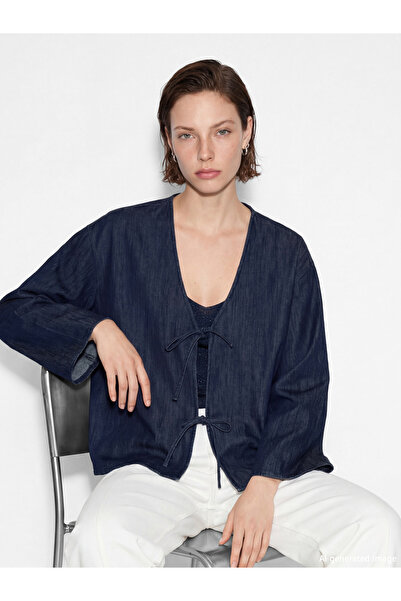 LC Waikiki NOUL SEZON DE LA GÜLİS GİYİM: Bluză din denim indigo cu decolteu î...