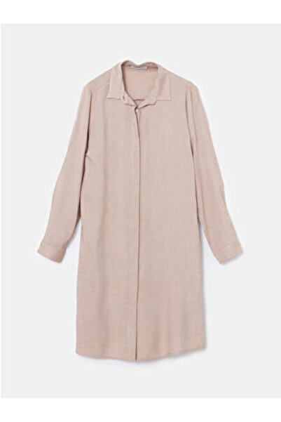 LC Waikiki قميص نسائي من مودانوفا باللون البيج