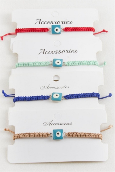 ZERO LAND سوار STOROZAL مربع الشكل منسوج يدويًا من خيوط المكرامية (63539) - أحمر