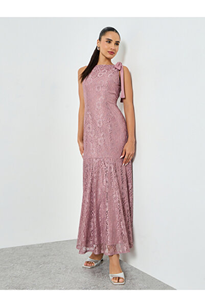 Styli Lilac Lace Sleeveless Mermaid Maxi Dress