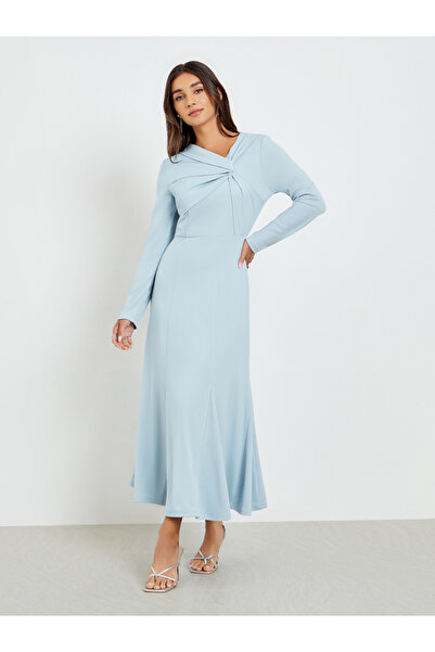 Styli فستان ماكسي أزرق بأكمام طويلة وعقدة أمامية زرقاء