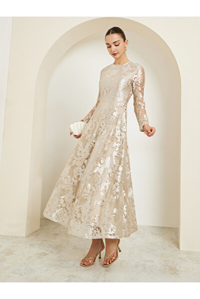 Styli فستان ماكسي بأكمام طويلة وقصة قَصّة على شكل A الأسفل ، ذو ملمس بارز بال...