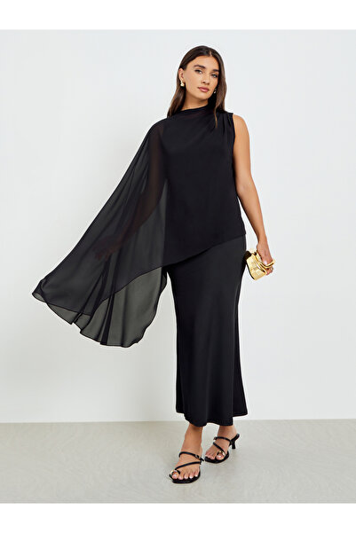 Styli Black Sleeveless Maxi Dress with Shawl