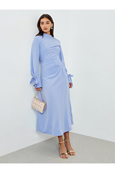 Styli Blue Tie-Cuff Midi Dress