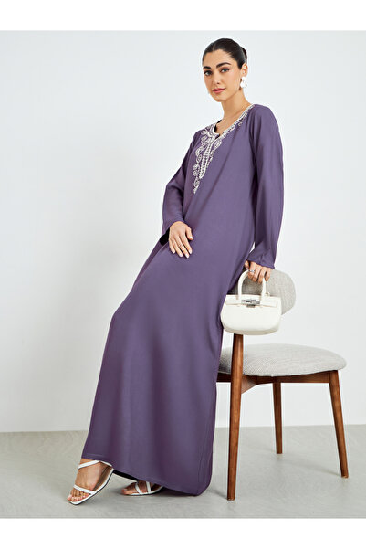 Amirah By Styli Purple Embroidered A-Line Jalabiya