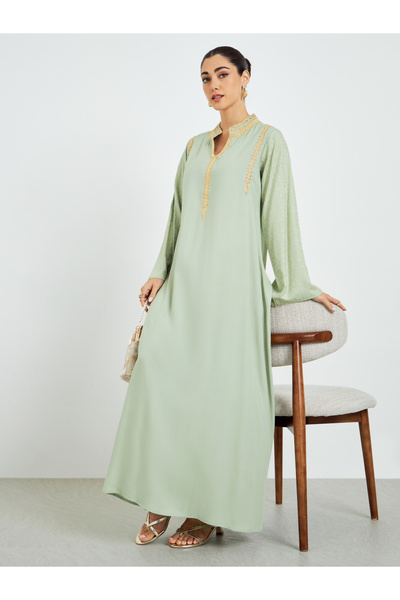 Amirah By Styli Green Embroidered A-Line Jalabiya