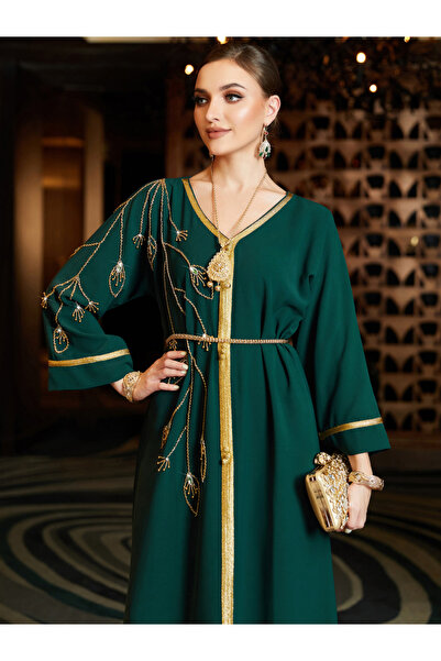 Take Two By Styli جلابية نسائية بأكمام طويلة وفتحة رقبة على شكل حرف V مزينة ب...