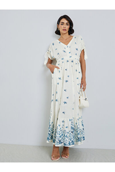 Styli Women Floral Print Lace Up Sleeves A-Line Maxi Dress