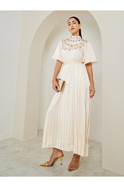 Styli Cream Embellished Pleated A-Line Maxi Dress
