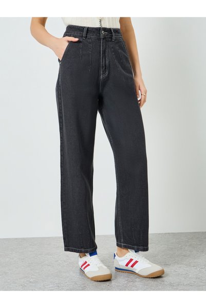 Styli Women Mid Rise Barrel Fit Jeans