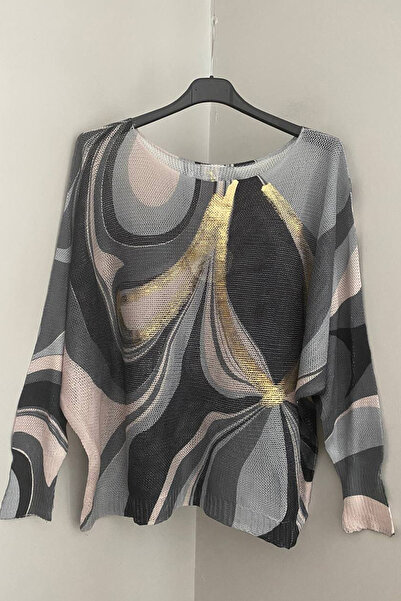 AYASOFYA OTANTIK بلوزة نسائية إيطالية باللون الرمادي والأسود مع نقوش مطبوعة و...