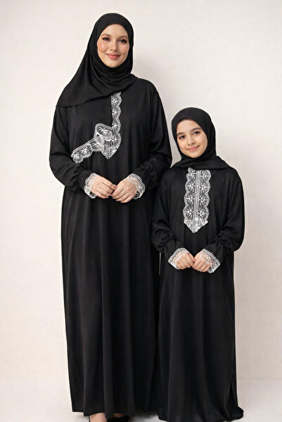 Paciqa Mother-Daughter Matching Black Lace Self-Hijab Prayer Dress Set
