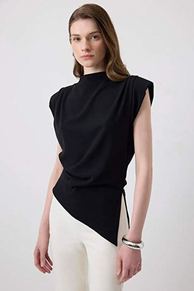 TENA Γυναικεία Μαύρη 7034 Ασύμμετρη Μπλούζα με Ντραπέ Ώμους και Επένδυση