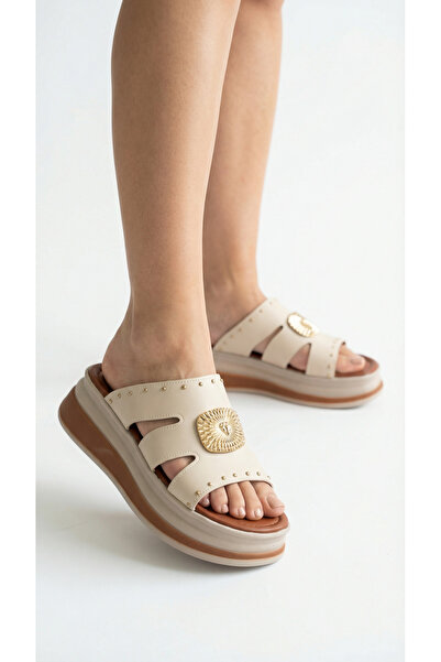 Limeo Τετράγωνη χρυσή αγκράφα με λεπτομέρειες, άνετα γυναικεία καλοκαιρινά σα...