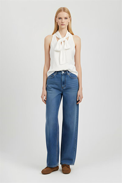 Perspective White V-Neck Tie-Back Blouse