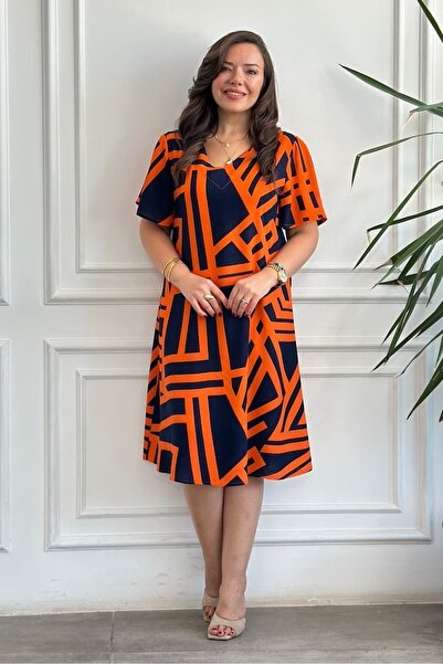 yb yağmur butik Φόρεμα από βισκόζη με μανίκια αγγέλου και σχέδιο στο λαιμό σε...