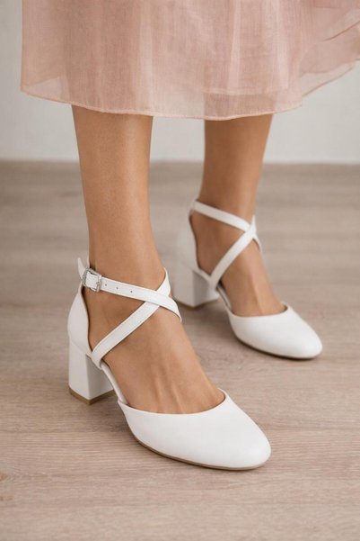 Saltopik White Leather Cross-Strapped Low Heel Shoes