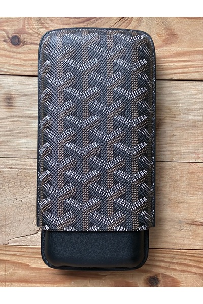 COHİBA 3 Puro Kapasiteli Deri 64 Ring oluklu Şık Tasarım 19 cm boy 9 cm en