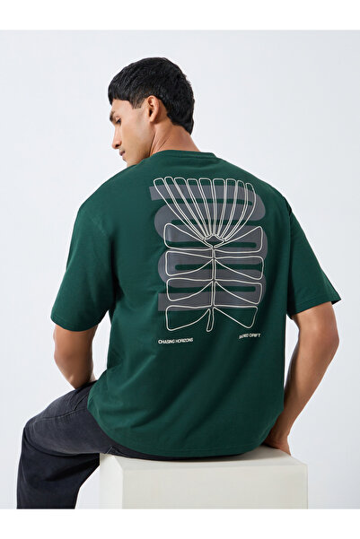 Styli Men Green Graphic Print Oversized T-Shirt