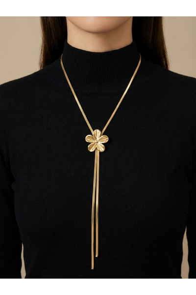 Take Two By Styli قلادة نسائية معدنية مزينة بنقوش زهور، سلسلة مسطحة قابلة للت...