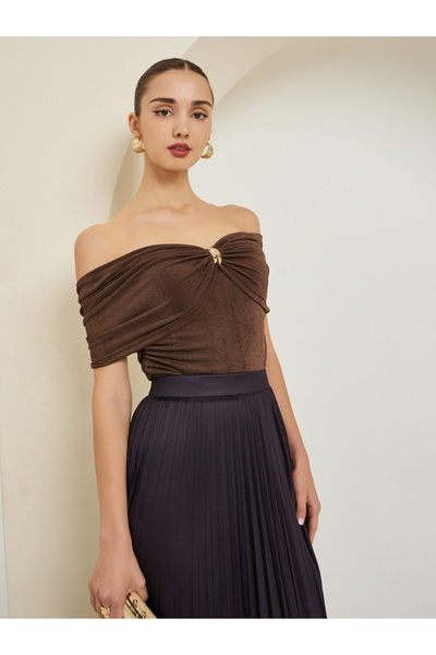 Styli Brown Off-Shoulder Knit Top