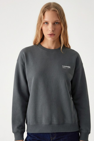 COMBİNE MİCHAİL Women's Smoked Sweatshirt with Chest Text Print