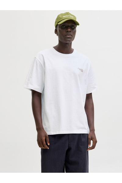 Jack & Jones تيشيرت برقبة دائرية مطبوع عليه نص