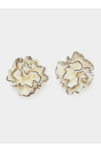 Styli White Floral Stud Earrings