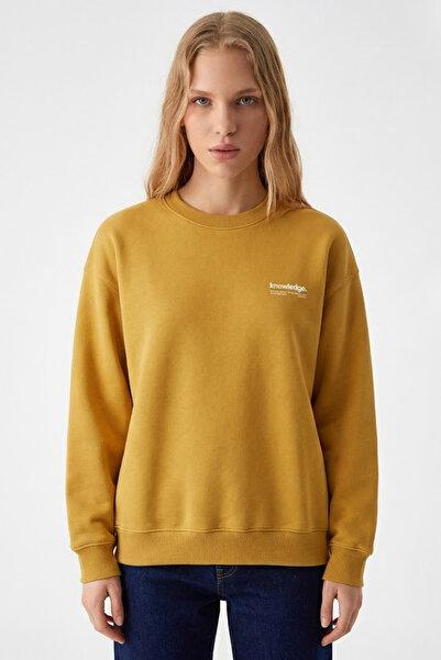 COMBİNE MİCHAİL Women's Mustard Sweatshirt with Chest Text Print