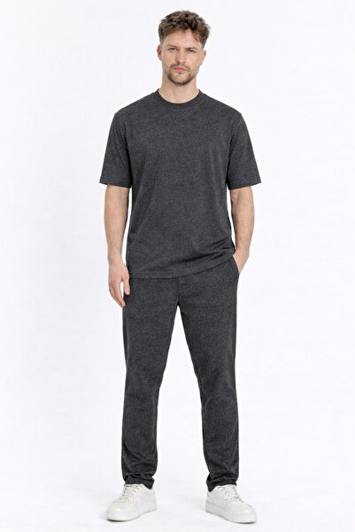 YAKAMEL Men's Oversized Comfortable Short-Sleeved T-Shirt and Pajama Set with...