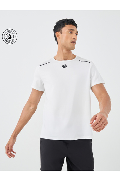 Styli Minimal Print Shoulder Reflector Regular Fit T-Shirt