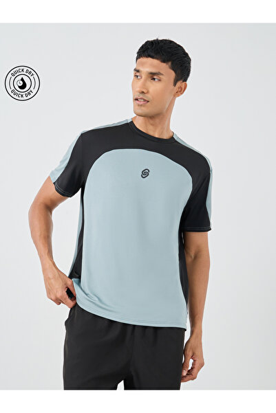 Styli Color Block Panelled Ultra Stretch Oversized T-Shirt