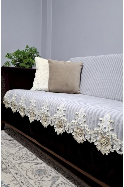 DAHABELLA LUXE HOME Luxurious French Lace Striped Velvet Sponge Non-Slip Base Sofa Cover 170X210 cm