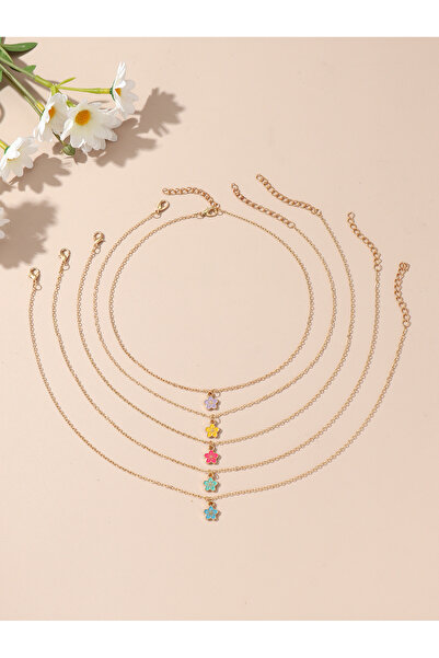 Take Two By Styli Set of 5 - Flower Pendant Necklaces
