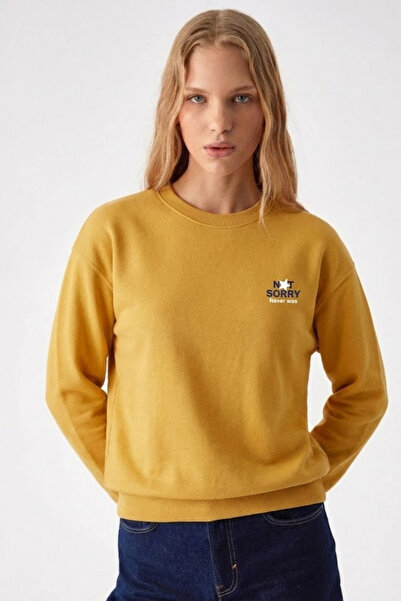 COMBİNE MİCHAİL Women's Sorry Chest Printed Mustard Sweatshirt