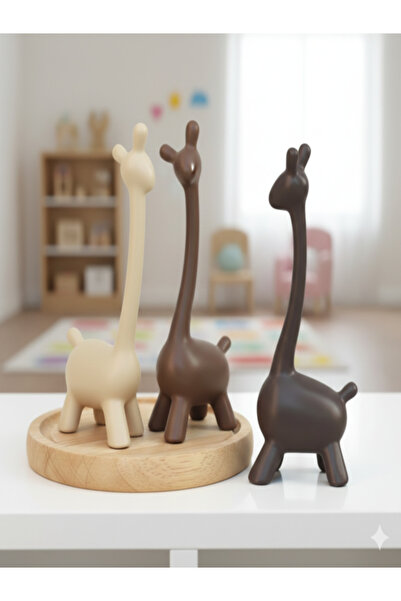 Adeem تحف سيراميك شكل حيوان الزرافة للمناسبات باللون الاوف وايت والبنى والرما...