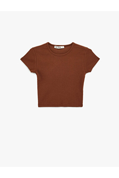 Koton Памучна тениска с къс ръкав и кръгло деколте, вталена прилепнал и рипсе...