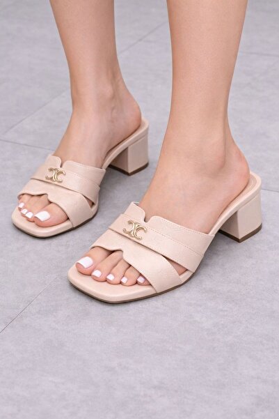 mothers dream Elegant Gold Accent Block Heel Sandals