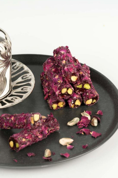 Avlu Doğal Ürünler Rose Petal Pistachio Wick Turkish Delight 250g – Premium S...
