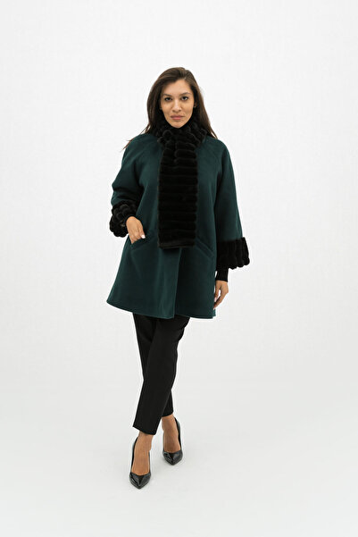 Gorgeaux Elegant Green Coat with Tatiana Fur - 3XL(46)
