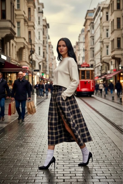 Hisleria Women's Belt Detailed Checkered Slit Flared Skirt - Anthracite Mink