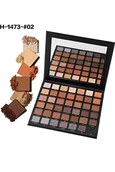 MAYDREAM An eyeshadow palette containing 42 colors of